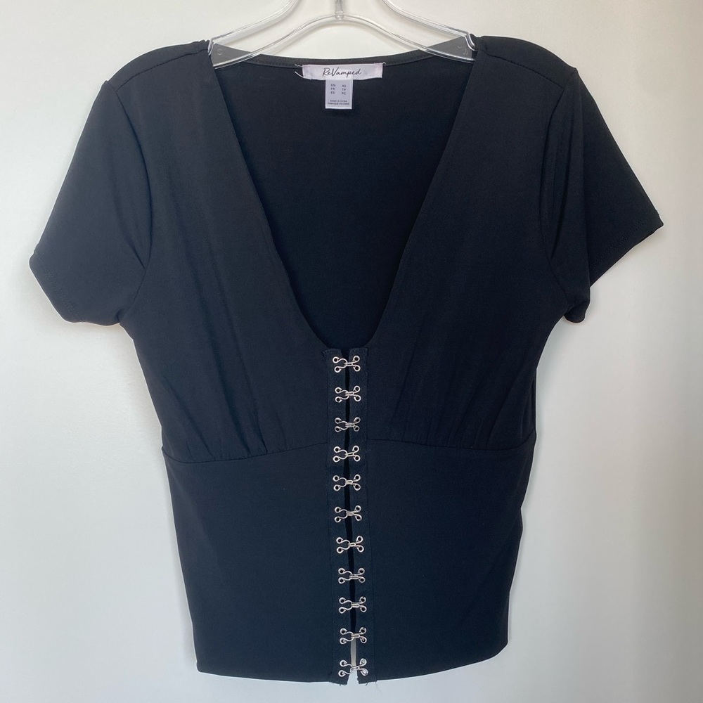 Sexy V-neck with Clasp & Hooks